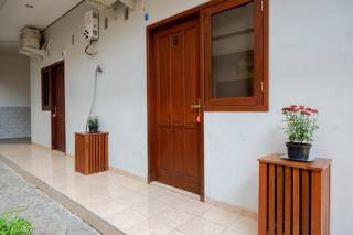RedDoorz near Alun Alun Kudus 2 - Kudus - 3