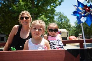 Williamsburg Camping Resort One Bedroom Cabin 3 - 3