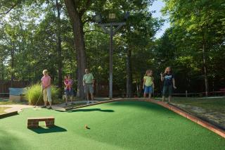 Williamsburg Camping Resort 38 ft. Park Model 5 - 4