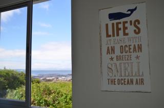 Beach Villa Apartment - Hermanus - 9