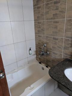 Cubbon Suites - 10 Minute walk to MG Road, MG Road Metro and Church Street - Bangalore - 1