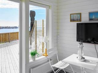 2 person holiday home in Rönnäng - Rönnäng - 3