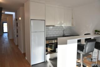 Sunny Penthouse whith balcony 9min walk main station - Porto - 5