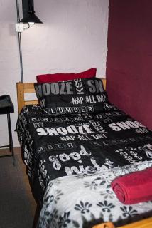 The little Club Getaway at The Hay Barn - 4