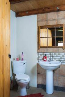 The little Club Getaway at The Hay Barn - 3