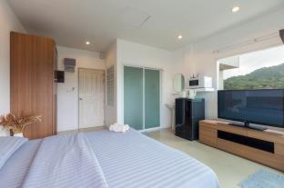 Number 4 Phuket - 6