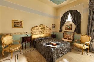 Hotel Art Resort Galleria Umberto - 6