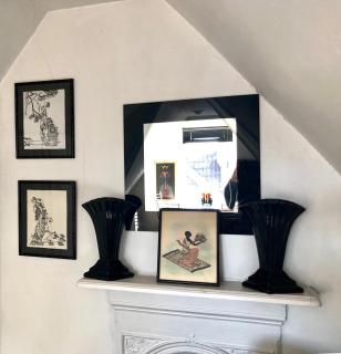 Lauras Townhouse Apartments Skylight Loft - Bath - 3