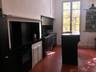 Beau 3 pièces 83 m2 au coeur du centre historique d'Aix en Provence - 3