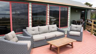 DOLPHIN LOOKOUT COTTAGE - amazing views of the Bay of Fires - 3