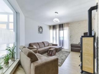 Modern Holiday Home in Pristeg with Pool - Pristeg - 4