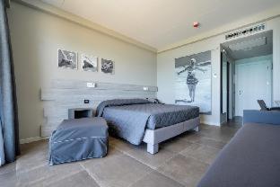 Nautilus Family Hotel - 9