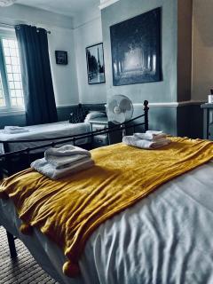 The Red Lion Inn - 1