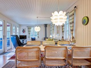 6 person holiday home in Aakirkeby - Vester Sømarken - 1