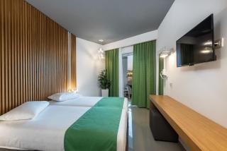 Zeus Hotel - 2