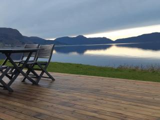 feriehus ved sjøen - Tomrefjord - 5