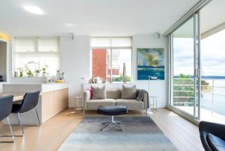 Bay View 2 Bedroom Apartment - Sydney - 8