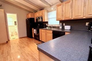 Cabin on the Chute - 7