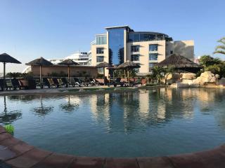 Swimming pools Apartment in Ocean Village - 2 bed 2 bath Rock view - Gibraltar - 2