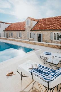 Heritage Hotel Martinis Marchi - Maslinica - 4