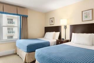 Harrison Hall Hotel - 8