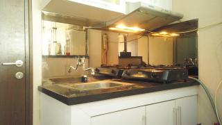 Trendy & Relaxing 2BR at The Suite Metro Apartment By Travelio - Bandung - 2