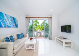 Blu Marine Hua Hin Resort and Villas - 1