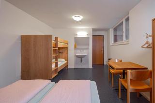 Baden Youth Hostel - 9