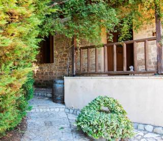 Traditional Stone Home with view - Throfárion - 1