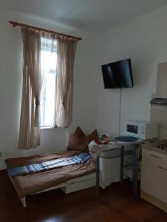 Somewhere Apartman - Sopron - 4