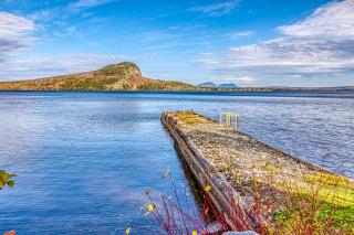 The Bear's Den - Rockwood - 9