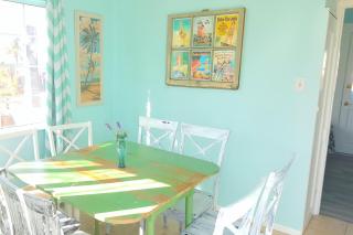 Short walk to beach 4 br 2 bath restored 1935 home - 5