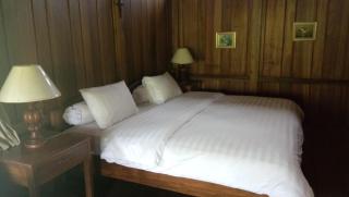 Gardenia Country Inn - Tomohon - 9