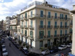Hotel La Residenza - Messina - 9