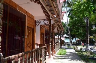 Sundaze Beach Resort - 8