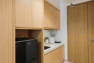 Cozy Studio Apartment at Tree Park City Cikokol By Travelio - 7