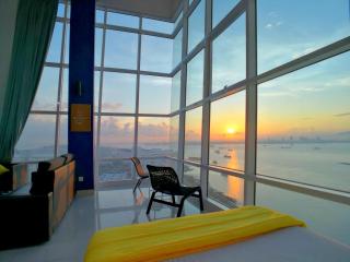 Maritime Suites by Comfy - 7
