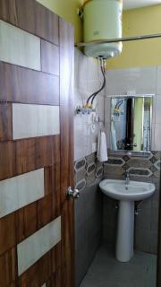 Sakura Guest House - Dharamshala - 3
