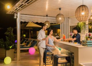 The Rock Hua Hin Beachfront Spa Resort - 4