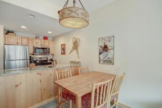 TX312 Taylors Crossing Condo - 5