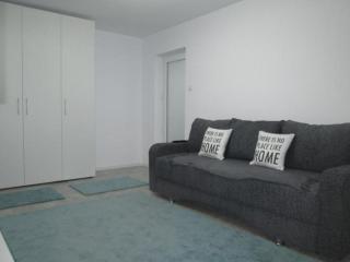Apartament Tanya - Târgovişte - 2