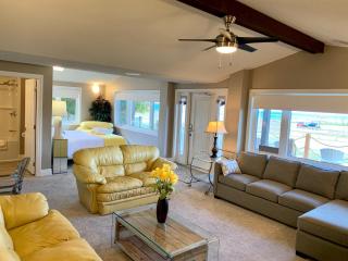 Paradise Inn On the Beach - Port Elgin - 2