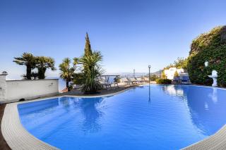 Amore Rentals - Villa Bianca - Sorrento - 0