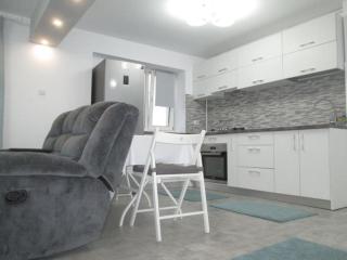 Apartament Sarra - Târgovişte - 4