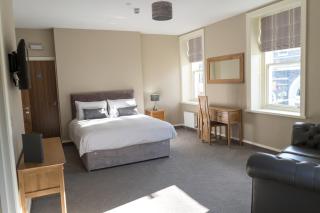 Tredegar Arms Hotel - Tredegar - 1