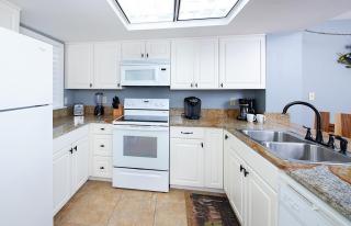 Sunswept 803 Condo - Orange Beach - 3