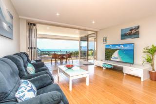 Getaway Ocean Views - Airlie Beach - 0