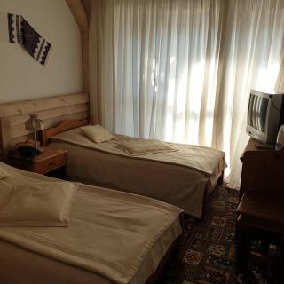 Yaremche Club Hotel - Jaremtsche - 9