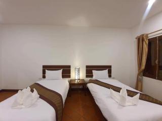 Villa Chitchareune 2 - 4