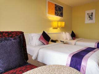 Tongtara Riverview Hotel - Bangkok - 1